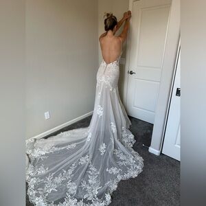 Essense of Australia D2770